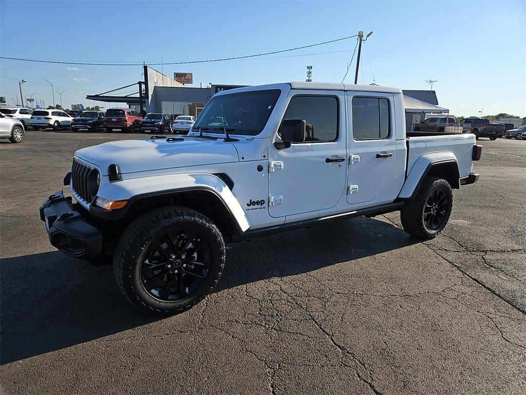 used 2024 Jeep Gladiator car, priced at $34,670