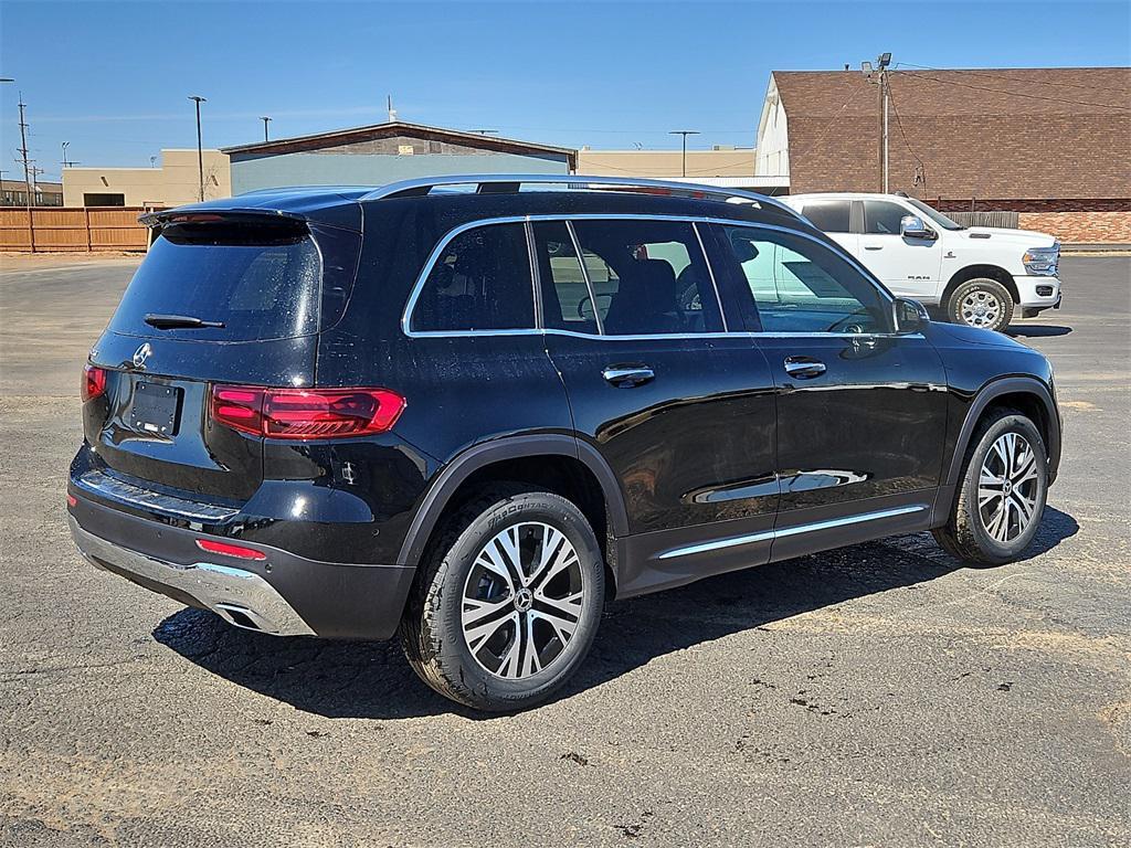 new 2025 Mercedes-Benz GLB 250 car, priced at $48,645