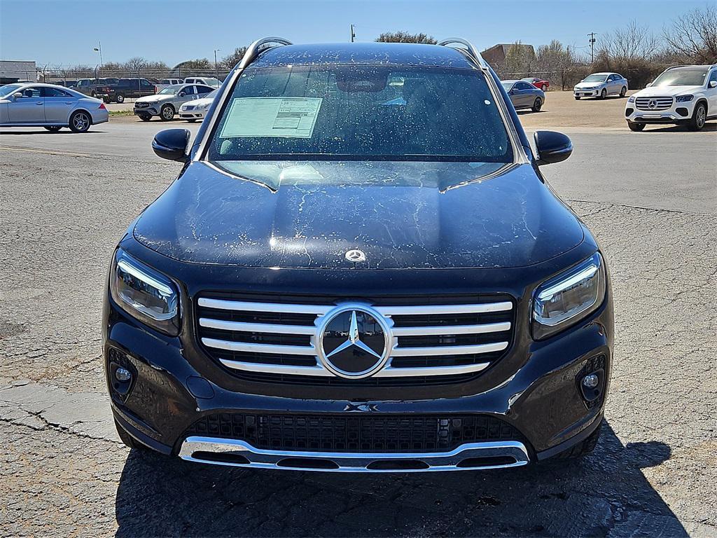 new 2025 Mercedes-Benz GLB 250 car, priced at $48,645