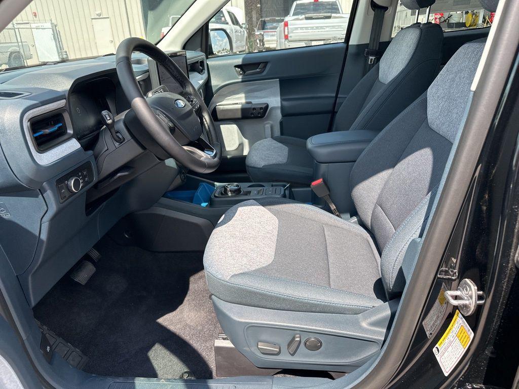 new 2025 Ford Maverick car, priced at $32,808