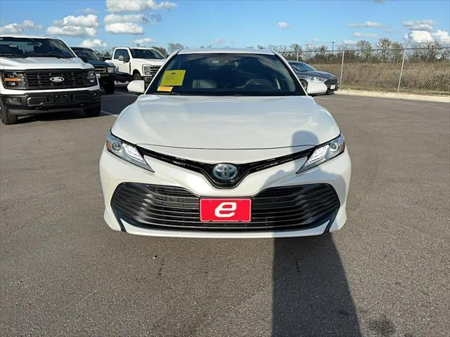 used 2018 Toyota Camry Hybrid car, priced at $17,407