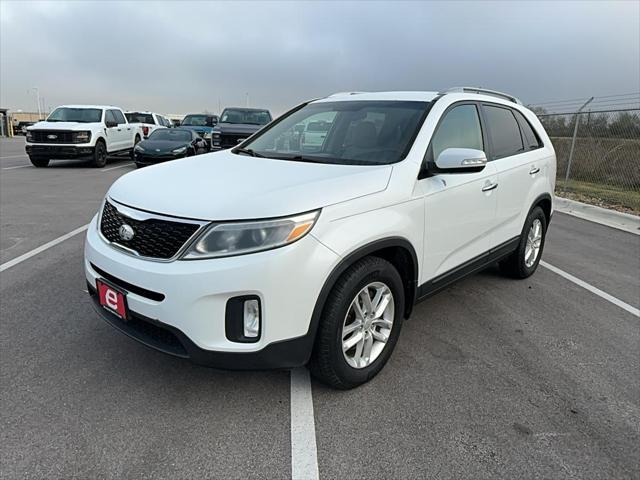 used 2014 Kia Sorento car, priced at $8,994