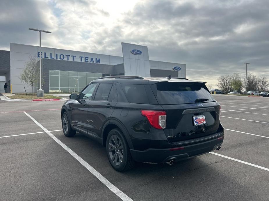 new 2024 Ford Explorer car, priced at $44,985