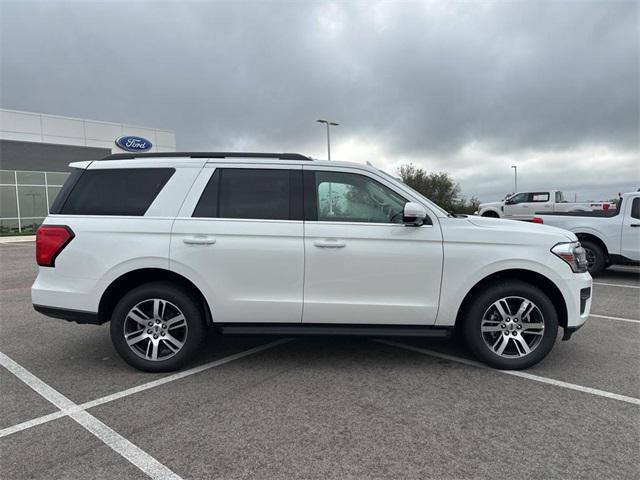 new 2024 Ford Expedition car, priced at $58,370