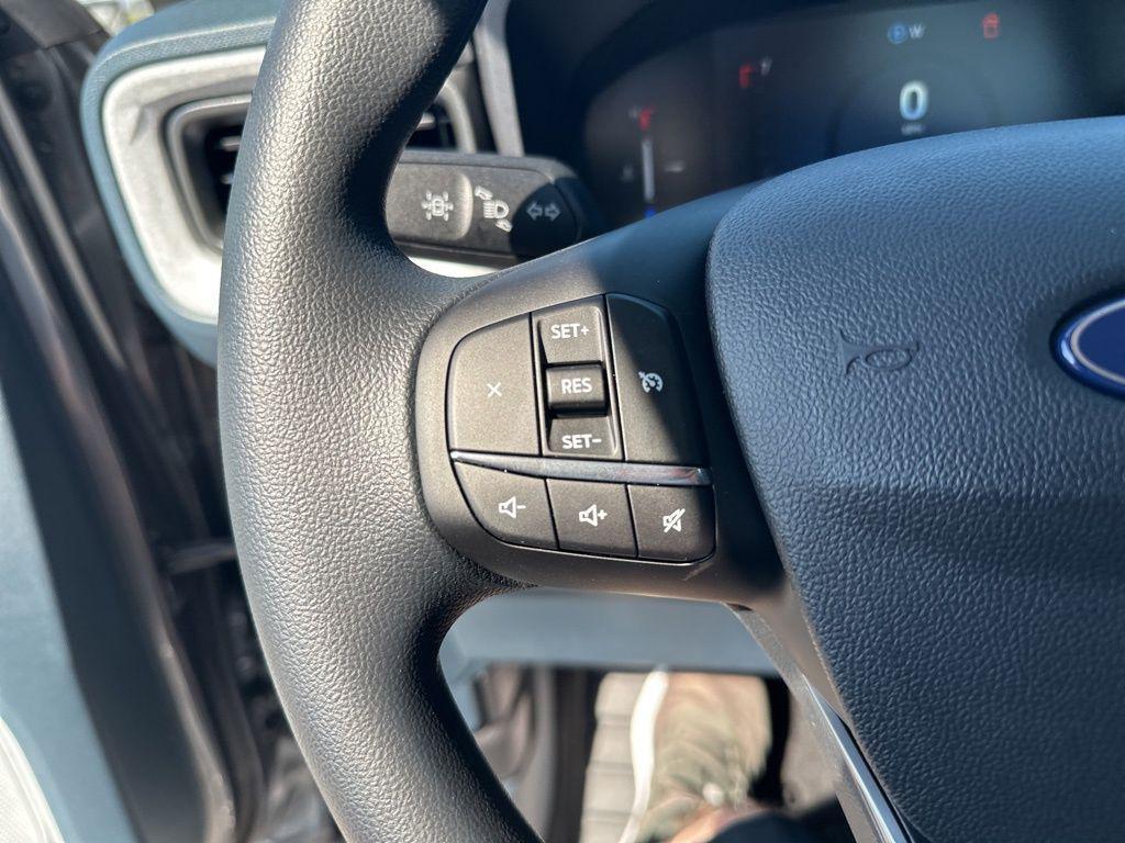 new 2025 Ford Maverick car, priced at $30,305