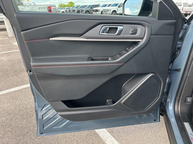 new 2025 Ford Explorer car, priced at $43,545