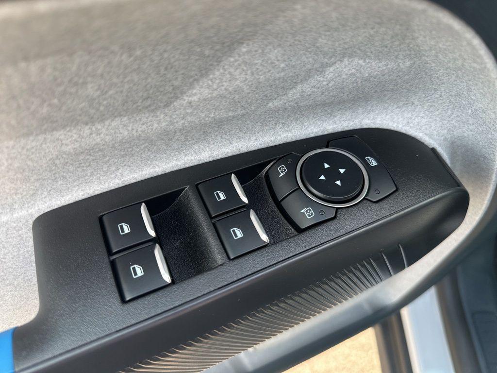 new 2025 Ford Maverick car, priced at $31,236