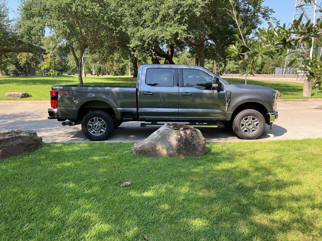 new 2025 Ford F-250 car, priced at $70,688