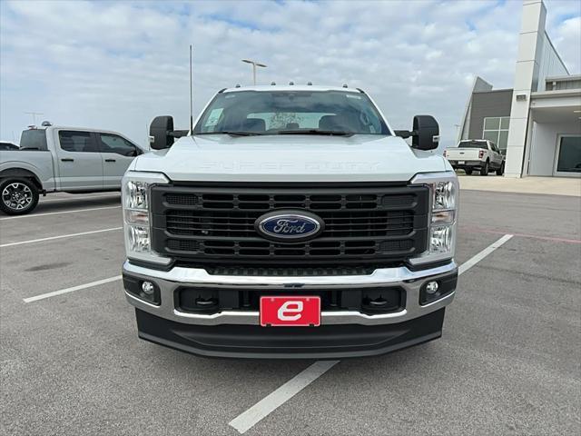 new 2025 Ford F-350 car, priced at $70,999