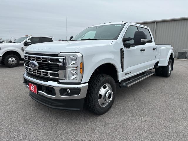 new 2025 Ford F-350 car, priced at $72,131