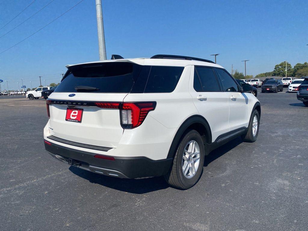 new 2025 Ford Explorer car, priced at $46,460