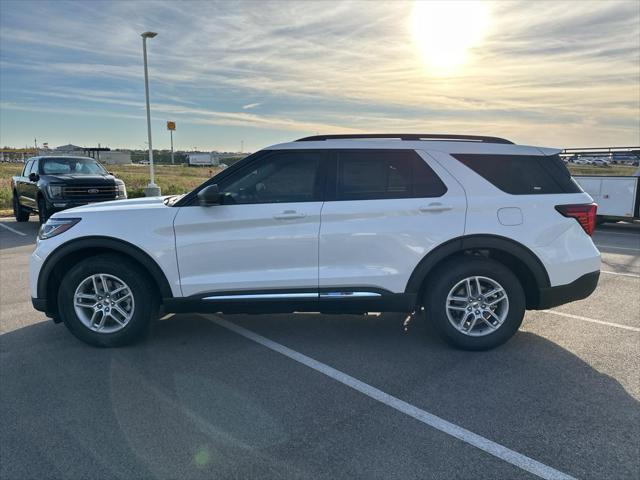 new 2025 Ford Explorer car, priced at $40,605