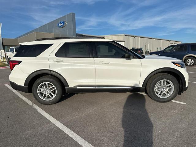 new 2025 Ford Explorer car, priced at $40,605