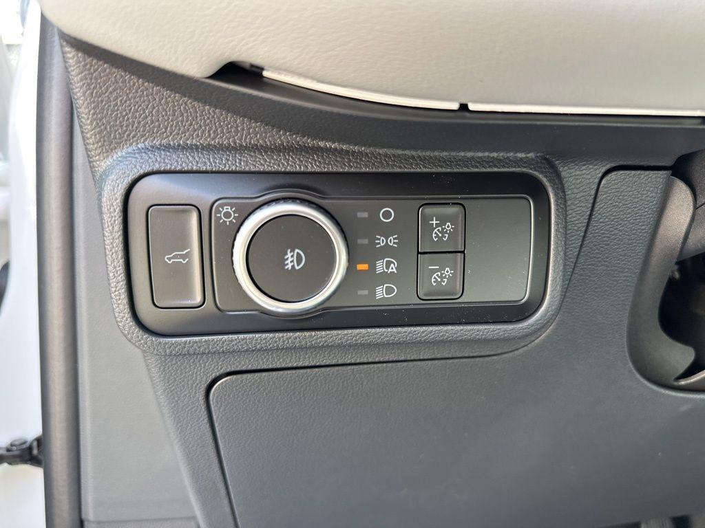 new 2025 Ford Explorer car, priced at $54,211