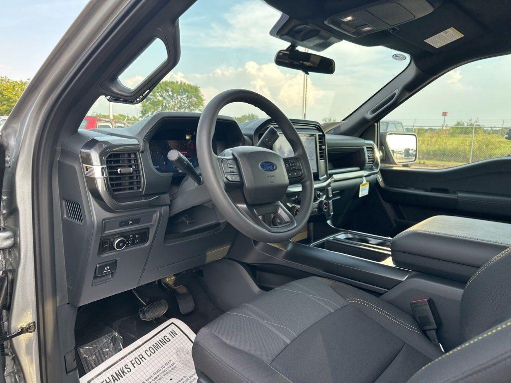 new 2025 Ford F-150 car, priced at $52,020