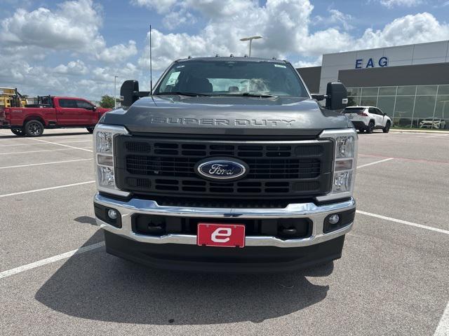 new 2025 Ford F-350 car, priced at $62,936