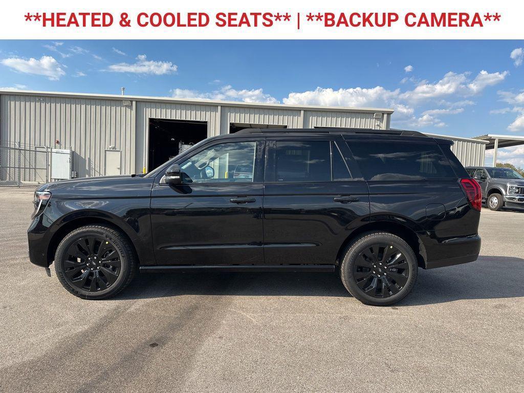 new 2025 Ford Expedition car, priced at $79,075