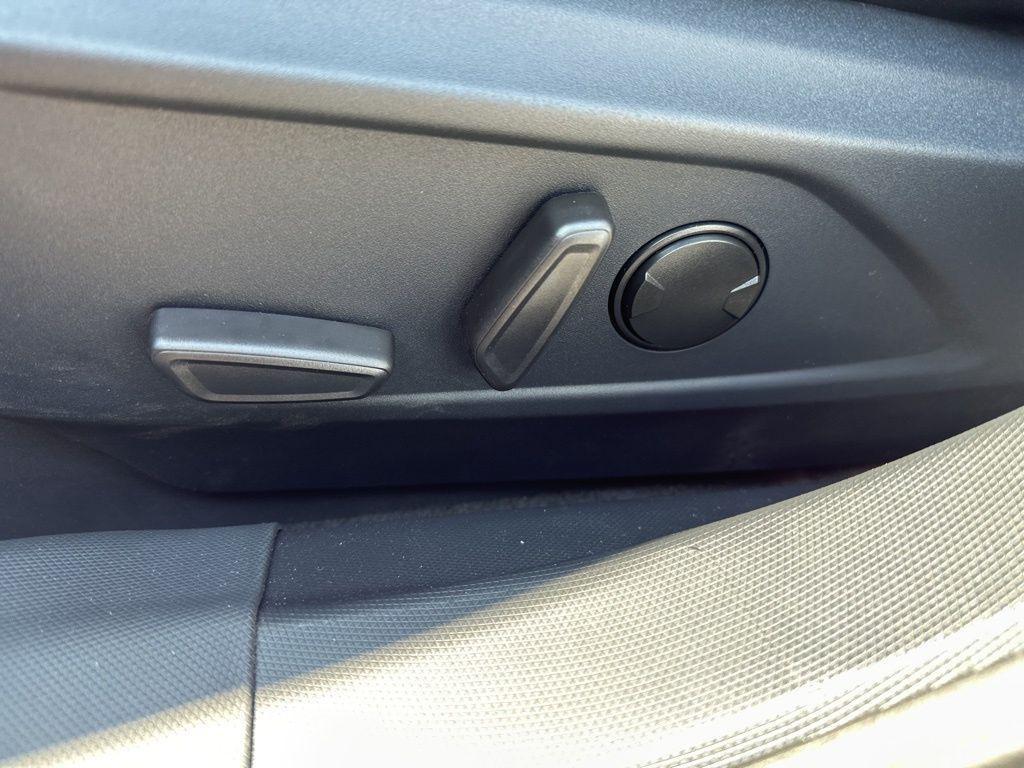 new 2025 Ford Mustang Mach-E car, priced at $39,038