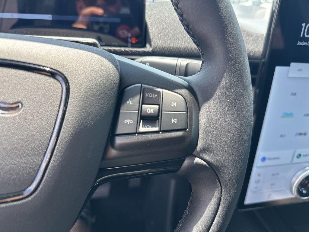 new 2025 Ford Mustang Mach-E car, priced at $39,038