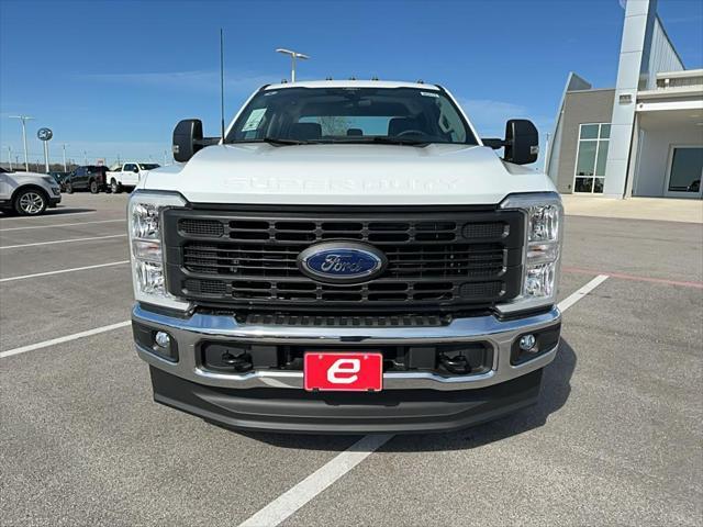 new 2025 Ford F-350 car, priced at $68,995