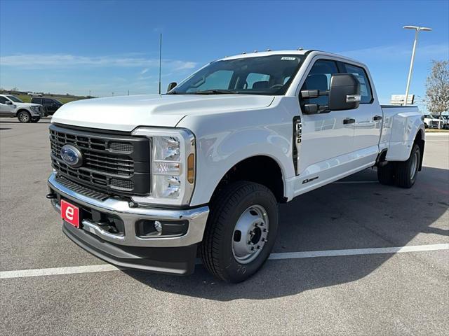 new 2025 Ford F-350 car, priced at $68,995