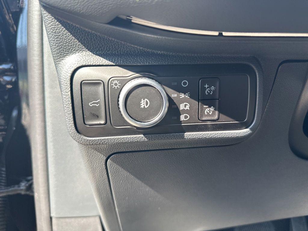 new 2025 Ford Explorer car, priced at $53,611