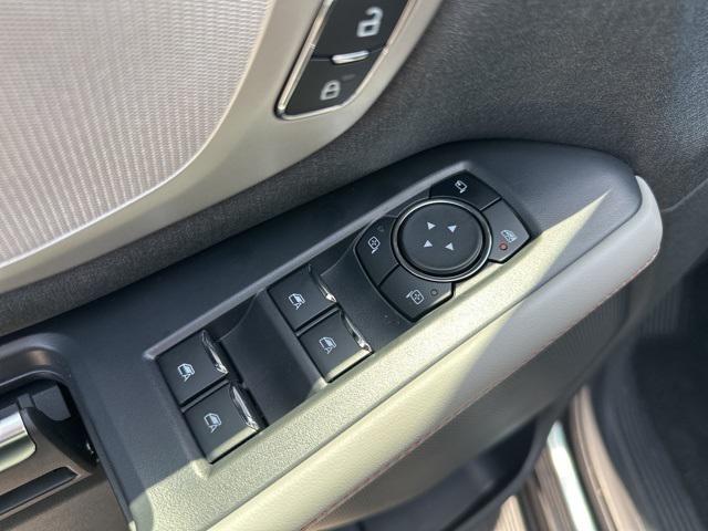 new 2025 Ford Expedition car, priced at $68,765