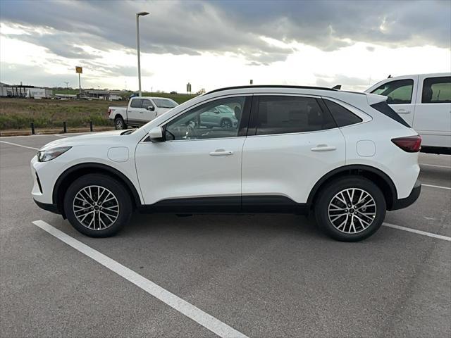 new 2025 Ford Escape car, priced at $40,890