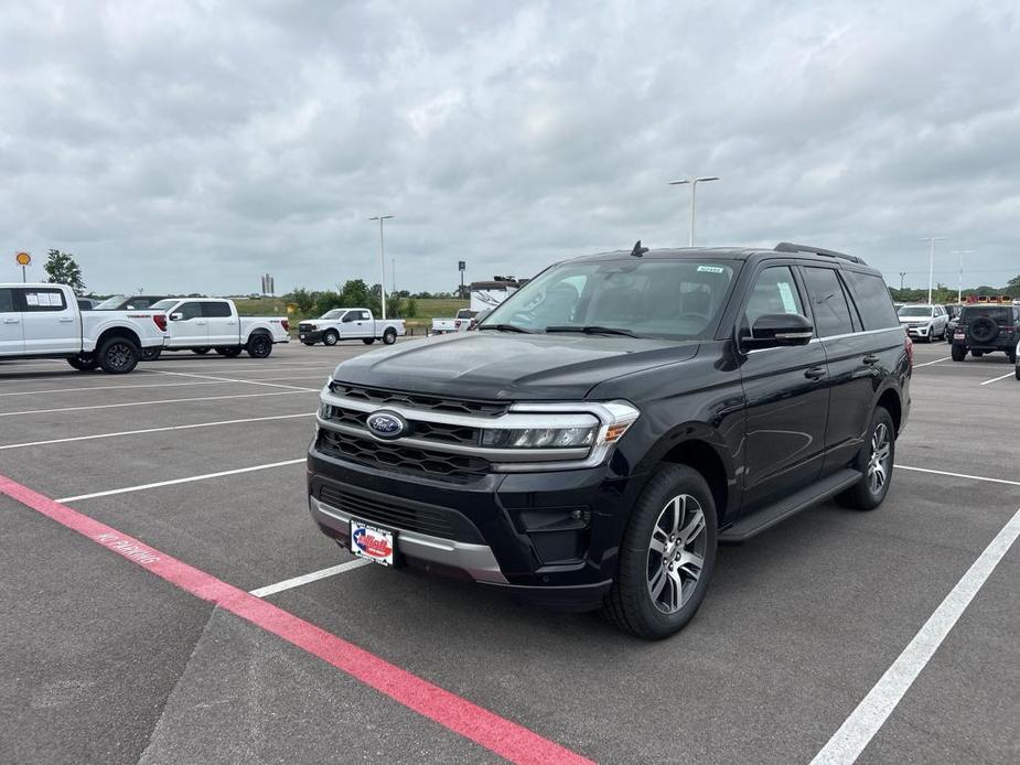 new 2024 Ford Expedition car, priced at $63,984