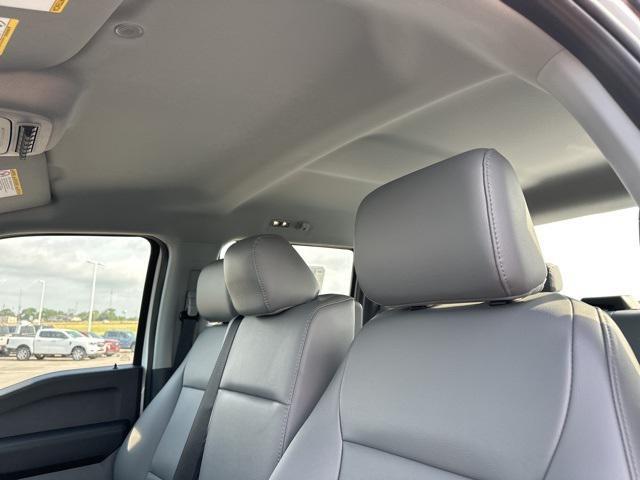 new 2025 Ford F-250 car, priced at $58,746