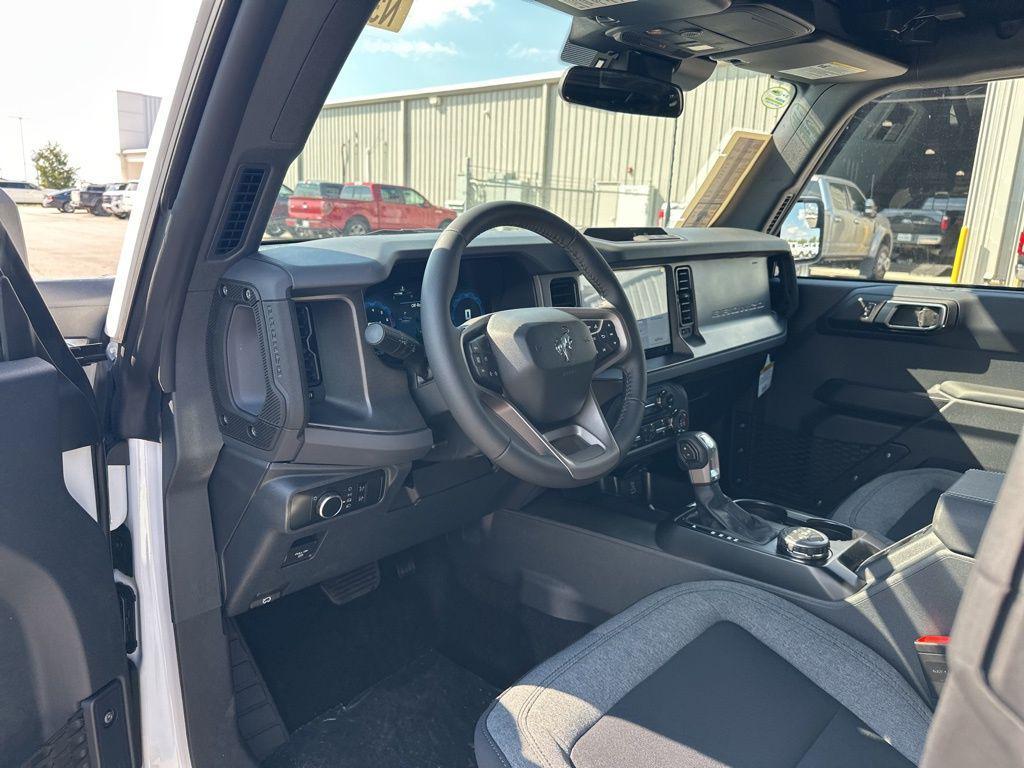 new 2025 Ford Bronco car, priced at $40,598