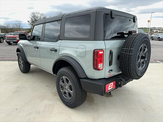 new 2024 Ford Bronco car, priced at $45,326