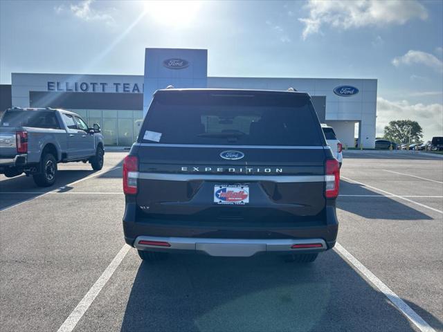 new 2024 Ford Expedition car, priced at $63,985