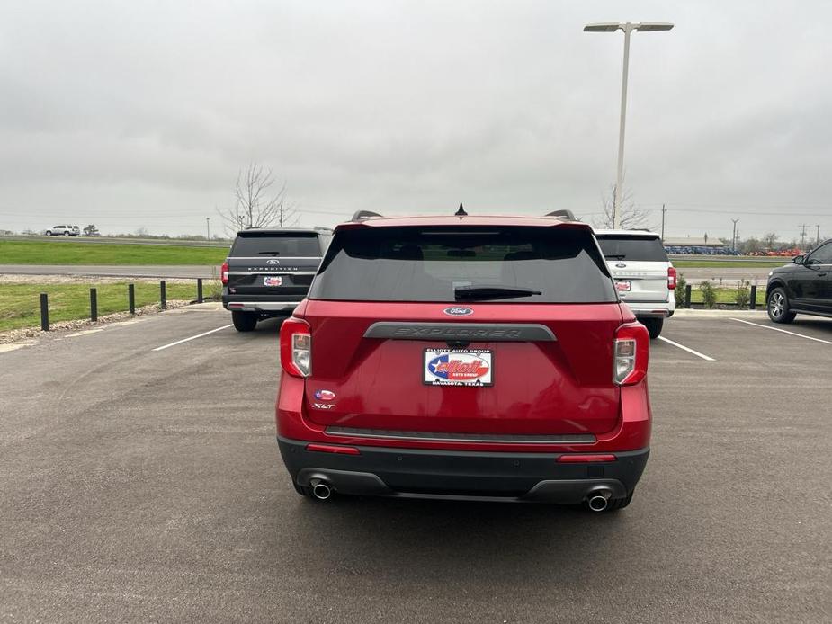 new 2024 Ford Explorer car, priced at $43,590