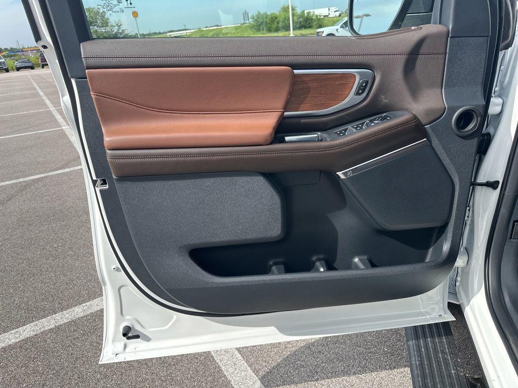 new 2025 Ford Expedition Max car, priced at $88,225