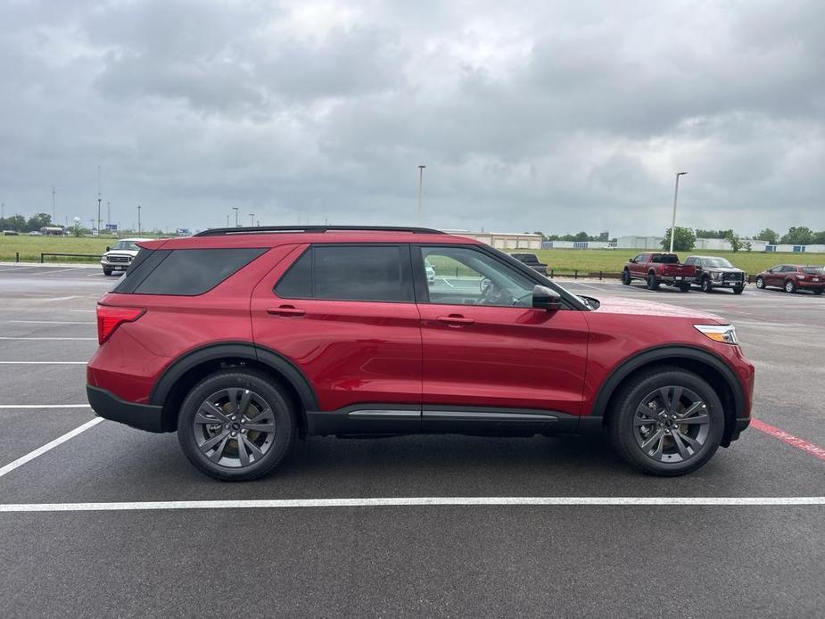 new 2024 Ford Explorer car, priced at $42,980