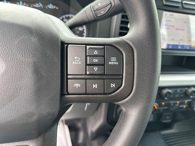new 2024 Ford F-250 car, priced at $38,652