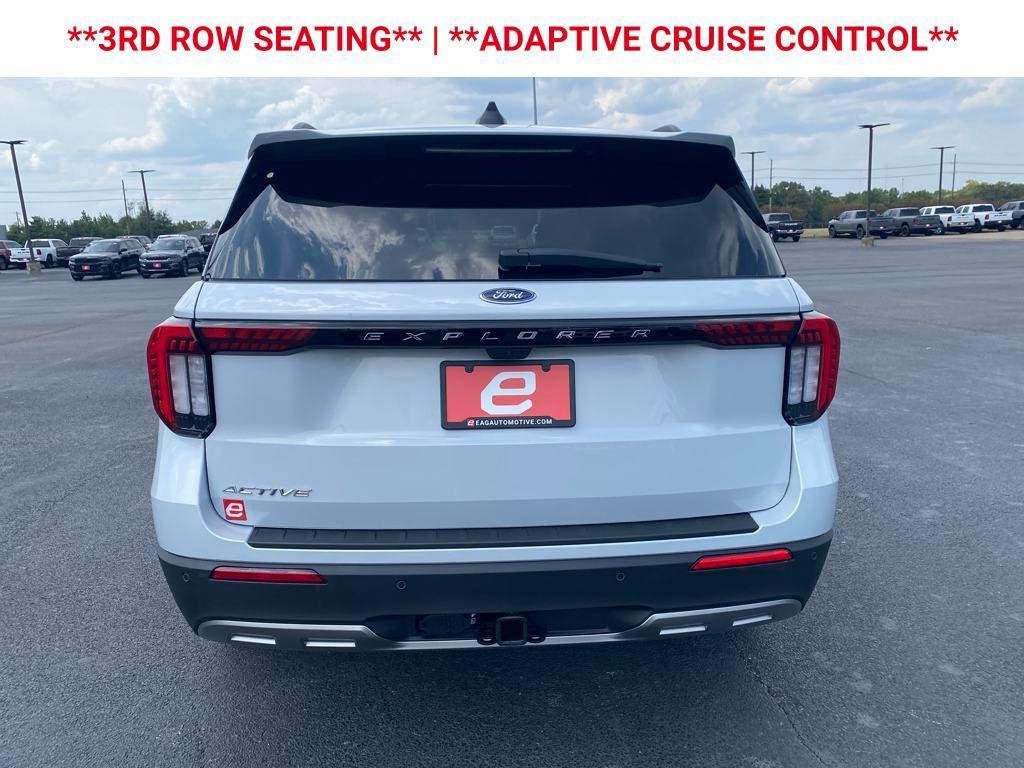 new 2025 Ford Explorer car, priced at $45,665