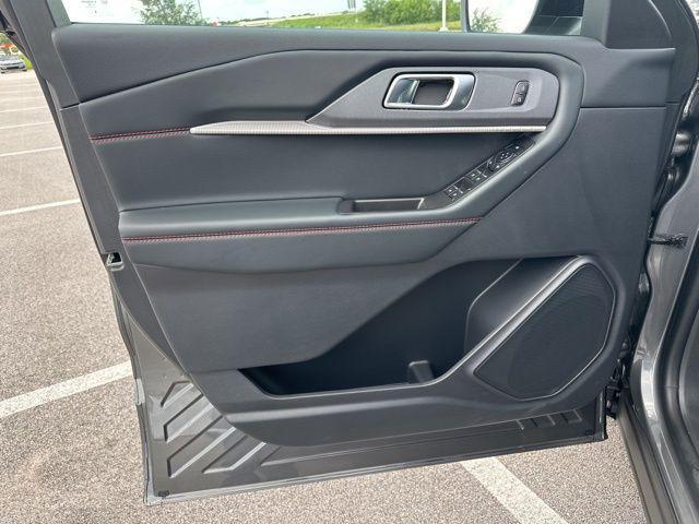 new 2025 Ford Explorer car, priced at $41,218