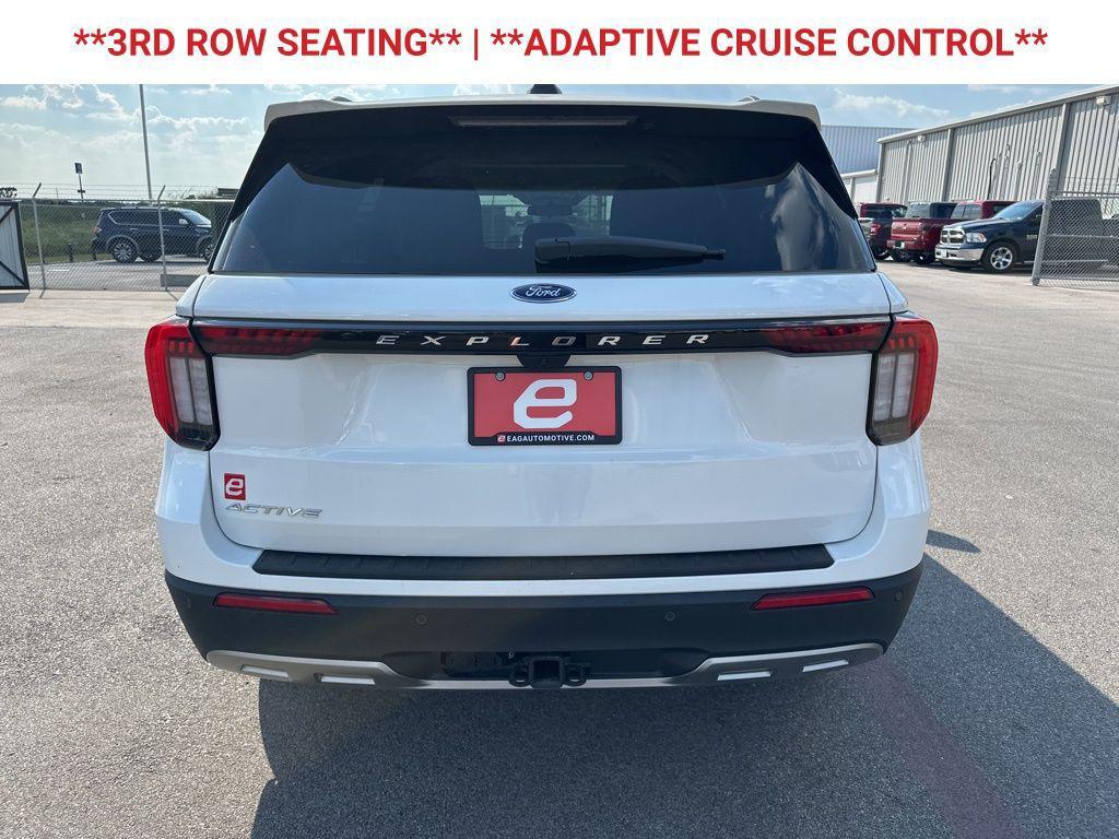 new 2025 Ford Explorer car, priced at $39,838