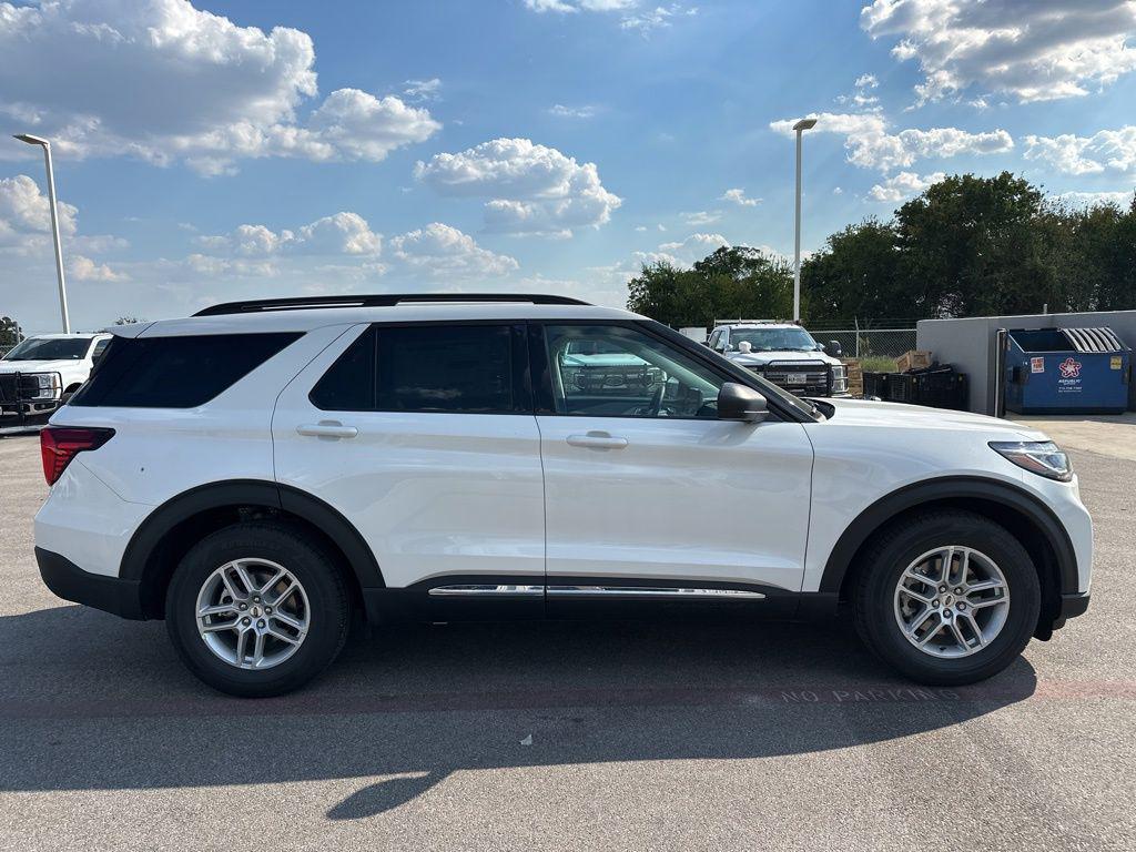 new 2025 Ford Explorer car, priced at $39,838