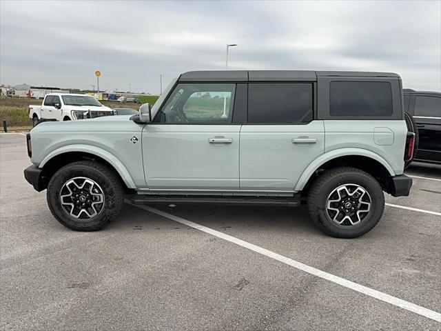 new 2024 Ford Bronco car, priced at $53,594