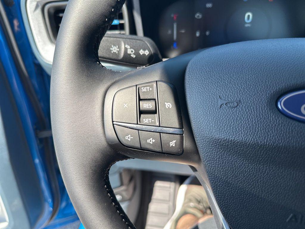 new 2025 Ford Maverick car, priced at $33,885