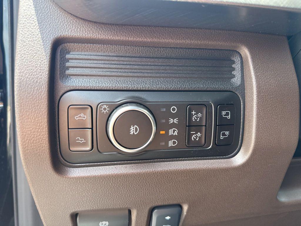 new 2025 Ford F-250 car, priced at $85,233