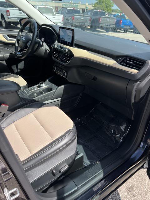 used 2021 Ford Escape car, priced at $24,895