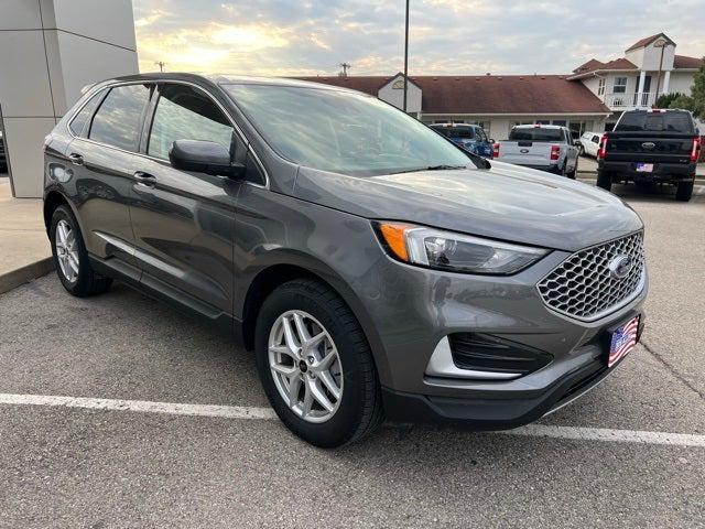 used 2024 Ford Edge car, priced at $23,700
