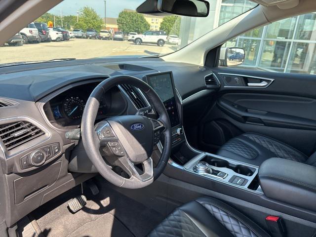 used 2024 Ford Edge car, priced at $27,900