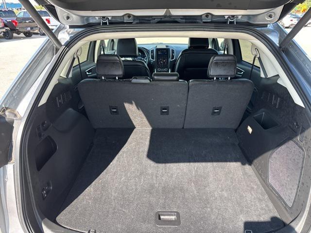 used 2024 Ford Edge car, priced at $27,900
