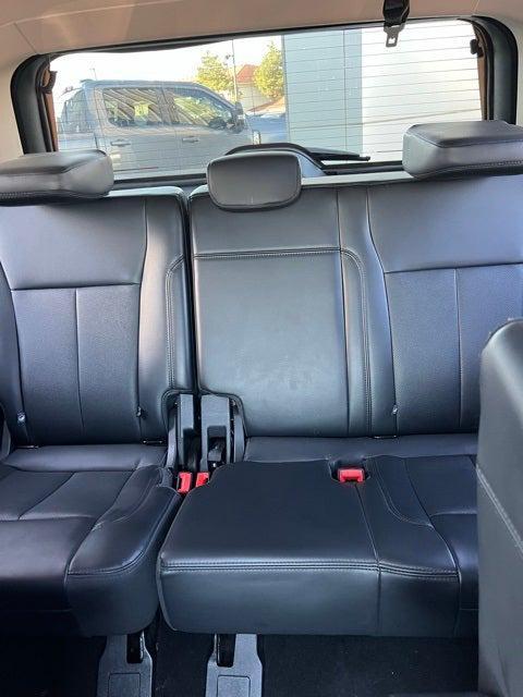 used 2024 Ford Expedition car, priced at $48,000