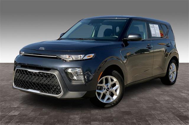 used 2022 Kia Soul car, priced at $15,702